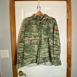 Camouflage button up